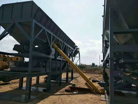 免基础移动式稳定土拌合站